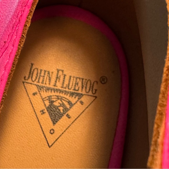 John Fluevog Women’s Sashay Size 9. In Coral and Pink with 3 1/2 “ heels. - Picture 5 of 5